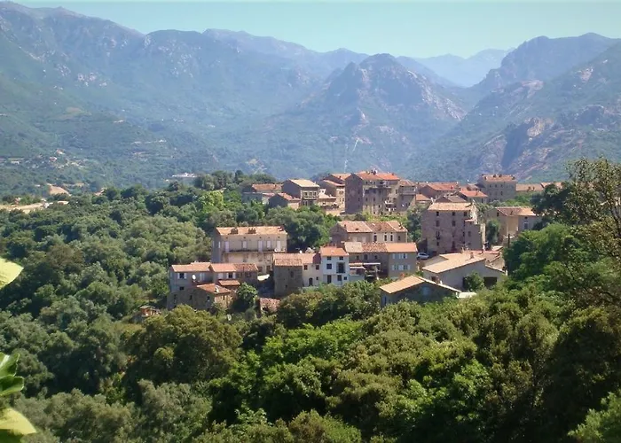 Ugliastru Porticcio Eccica-Suarella (Corsica)